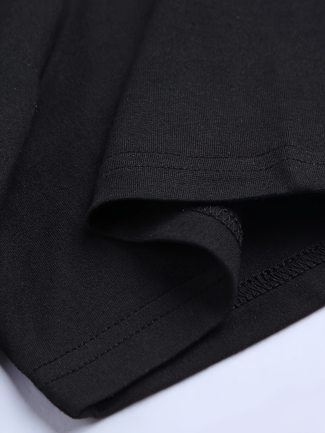 WL Atelier Men | Elegant Geometric Cotton T-Shirt
