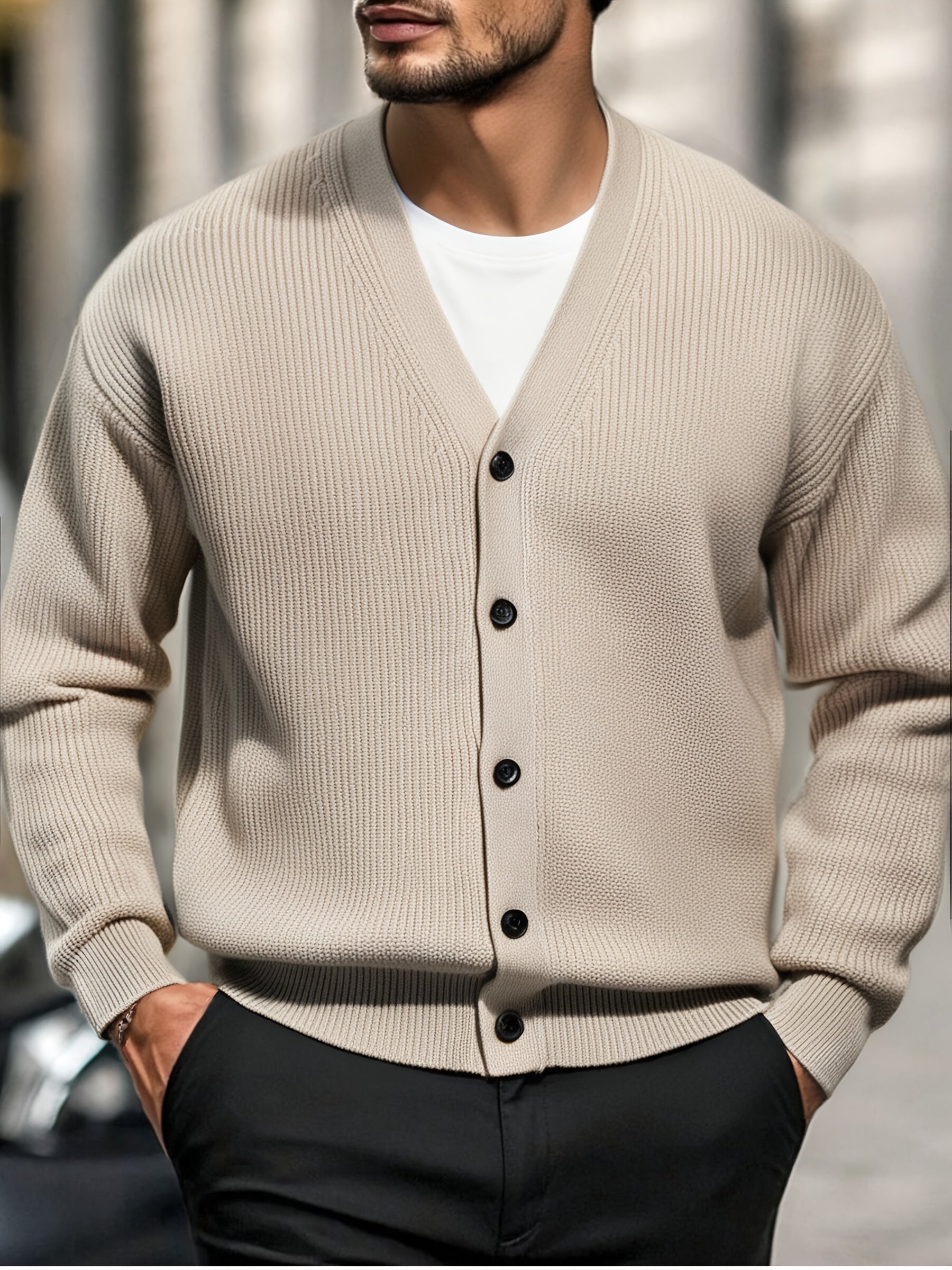 WL Atelier Men | Beige V-Neck Cable-Knit Cardigan