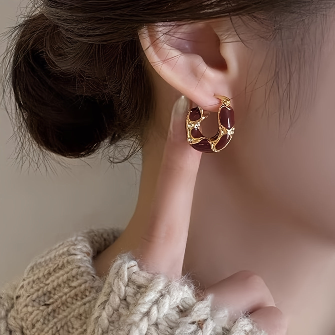 WL Atelier | Vintage Elegant Hoop Earrings