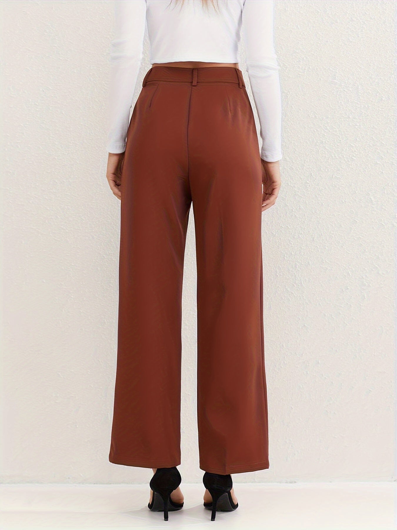 WL Atelier | Elegant High-Waisted Pintuck Straight-Leg Pants