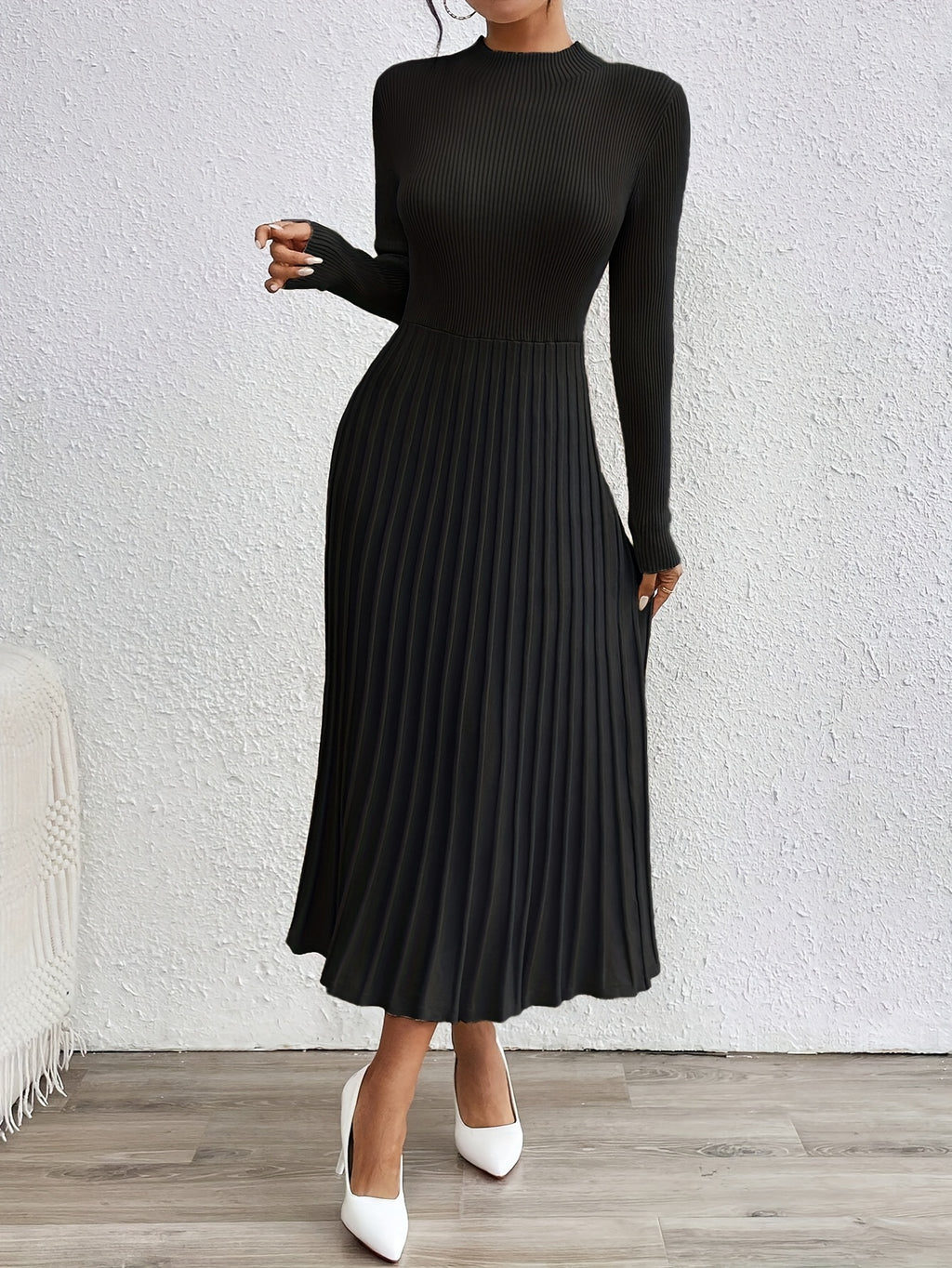 WL Atelier | Elegant High-Neck Long-Sleeve Dress
